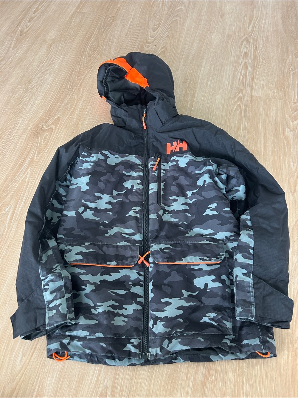 Helly Hansen Kids Black & Gray Camo Hooded Puffer Jacket with Orange Trim